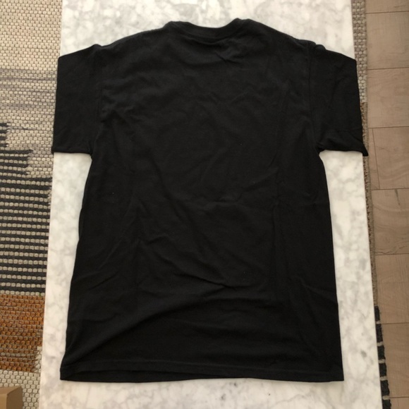 Urban Outfitters Red Hot Chili Peppers Shirt *NEW* - Picture 3 of 3